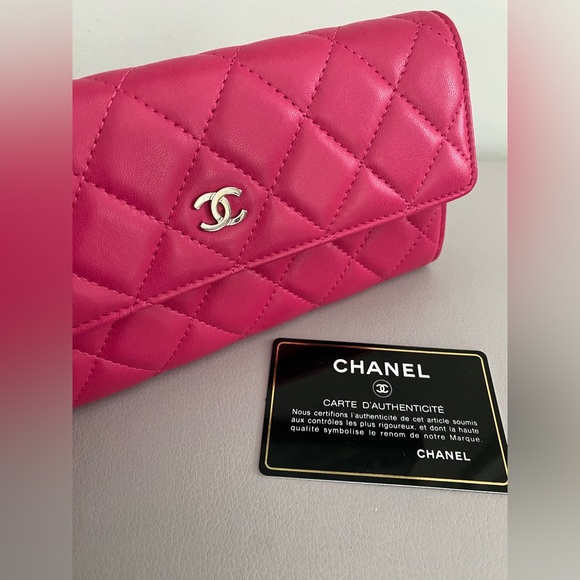 Authentic Chanel pink long wallet - Picture 3 of 13
